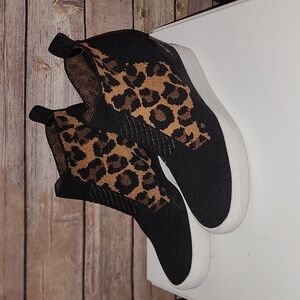 Mia Wedge Sneaker